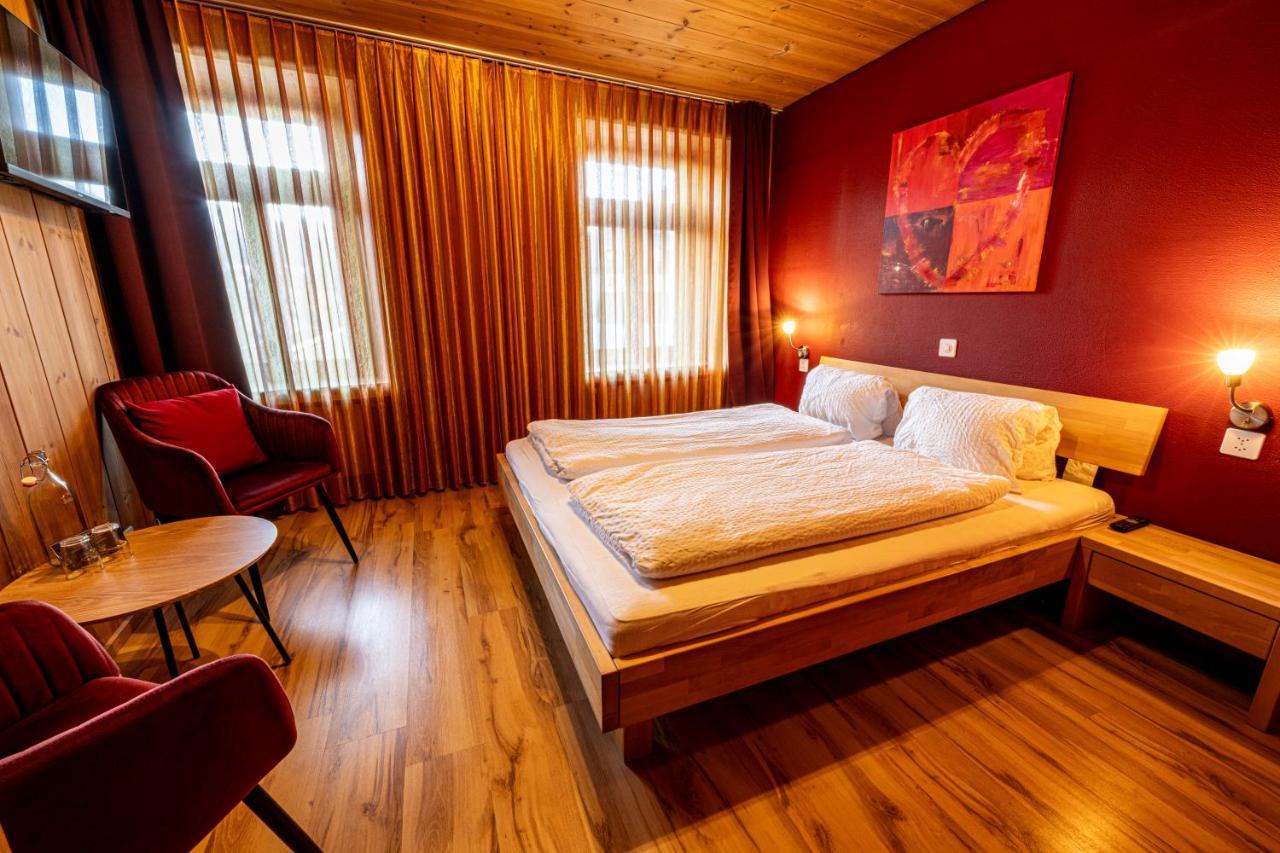 סקואול Curuna Hotel-Garni B&B מראה חיצוני תמונה