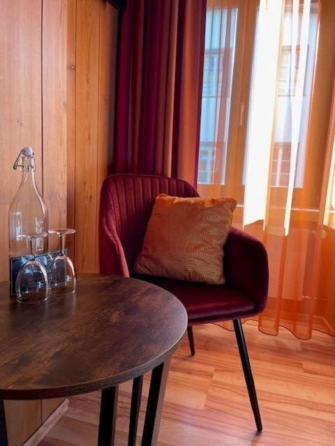 סקואול Curuna Hotel-Garni B&B מראה חיצוני תמונה